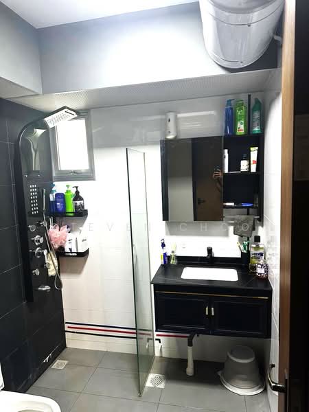 476C Yishun Street 44, Yishun Street 44,, Room Rental, 120 sqft, HDB Flat For Rent, by Steven Choo, 500222543 - Bathroom - PropertyGuru.com.sg
