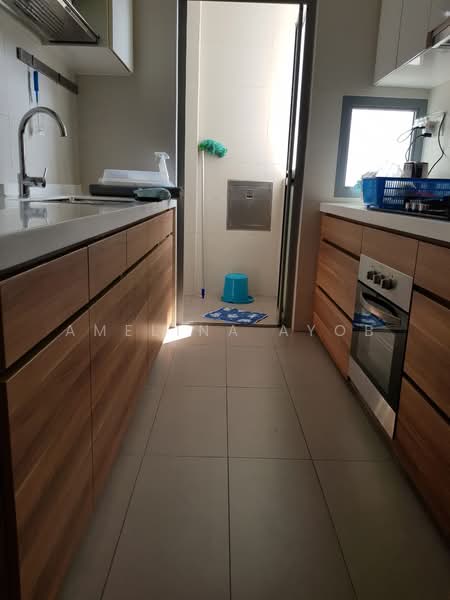 Skies Miltonia, 3 Miltonia Close, 3 Bedrooms, 1,076 sqft, Condominium For Sale, by Amelina Ayob, 500222545 - Kitchen - PropertyGuru.com.sg