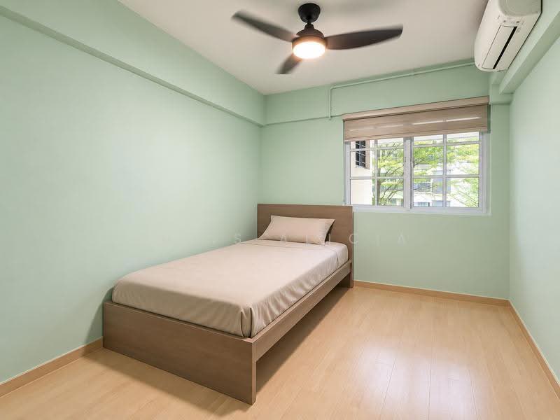 126 Bukit Batok Central, 126 Bukit Batok Central, Dairy Farm / Bukit Panjang / Choa Chu Kang, 3 Bedrooms, 1,001 sqft, HDB Flat For Sale, by Nuris Alicia, 500222552 - Bedroom - PropertyGuru.com.sg