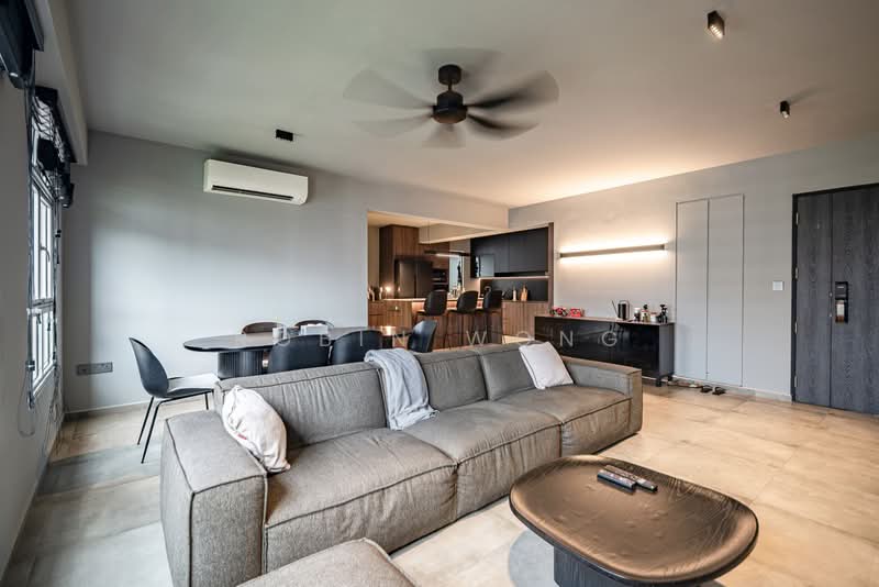 229A Sumang Lane, 229A Sumang Lane, 3 Bedrooms, 1,216 sqft, HDB Flat For Sale, by Robin Wong, 500222557 - Living Room - PropertyGuru.com.sg