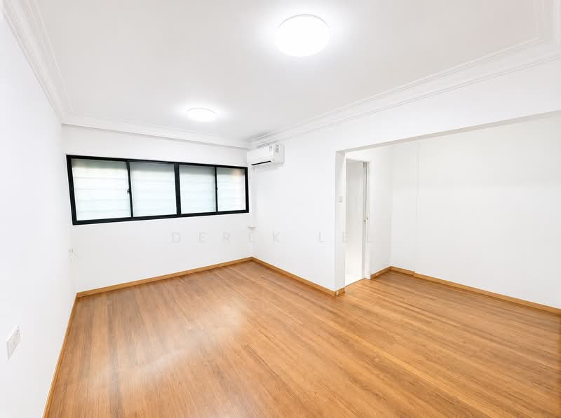 Lakeview Estate, 97A Upper Thomson Road, 3 Bedrooms, 1,615 sqft, Apartment For Sale, by Derek Lee, 500222562 - Master Bedroom - PropertyGuru.com.sg