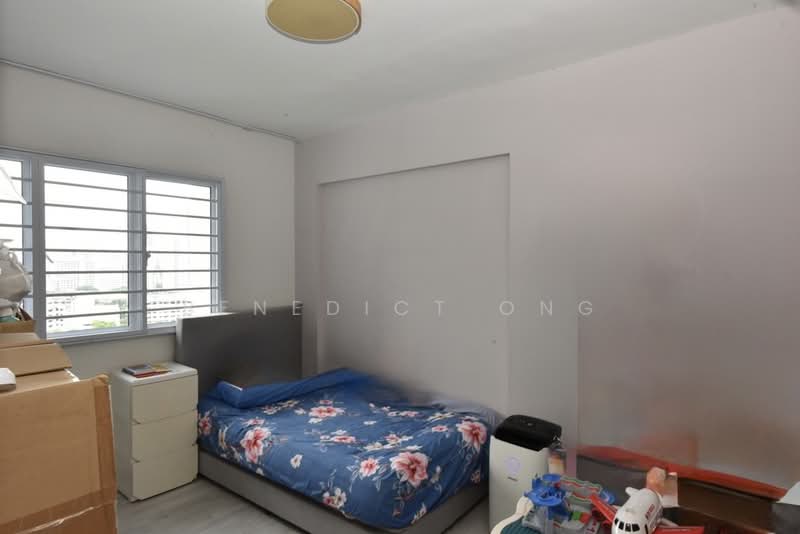 20 Jalan Membina, 20 Jalan Membina, 2 Bedrooms, 968 sqft, HDB Flat For Rent, by Benedict Ong, 500222568 - Bedroom Common - PropertyGuru.com.sg