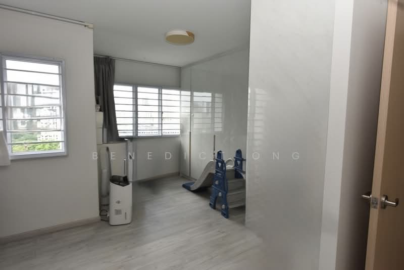 20 Jalan Membina, 20 Jalan Membina, 2 Bedrooms, 968 sqft, HDB Flat For Rent, by Benedict Ong, 500222568 - Common Room 2 Merge with Master Bedroom - PropertyGuru.com.sg