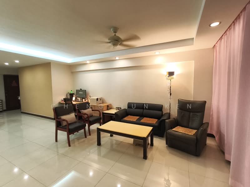 403B Fernvale Lane, 403B Fernvale Lane, 3 Bedrooms, 1,250 sqft, HDB Flat For Sale, by Cheng Yun Ken, 500222582 - Living Room - PropertyGuru.com.sg