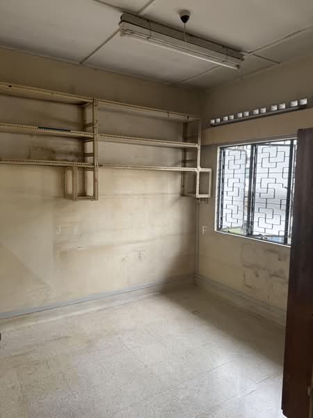District 13, Jalan Riang, 3 Bedrooms, 1,400 sqft, Terraced House For Sale, by Jessica Foo, 500222584 - Interior - PropertyGuru.com.sg