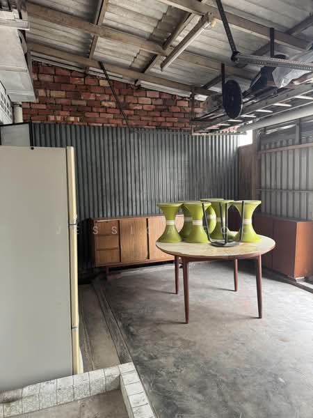 District 13, Jalan Riang, 3 Bedrooms, 1,400 sqft, Terraced House For Sale, by Jessica Foo, 500222584 - Interior - PropertyGuru.com.sg
