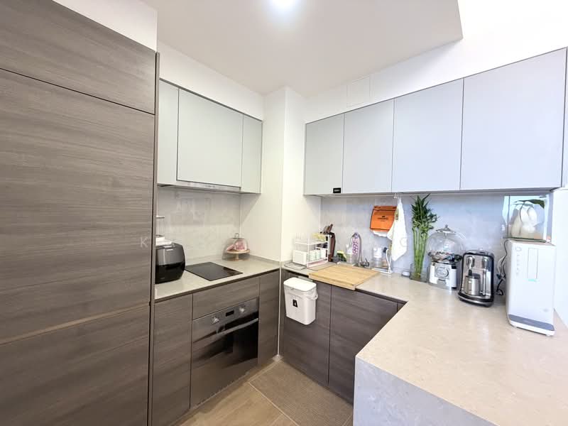 The Florence Residences, 93 Hougang Avenue 2, 2 Bedrooms, 797 sqft, Condominium For Sale, by Karen Cheng, 500222594 - Kitchen - PropertyGuru.com.sg