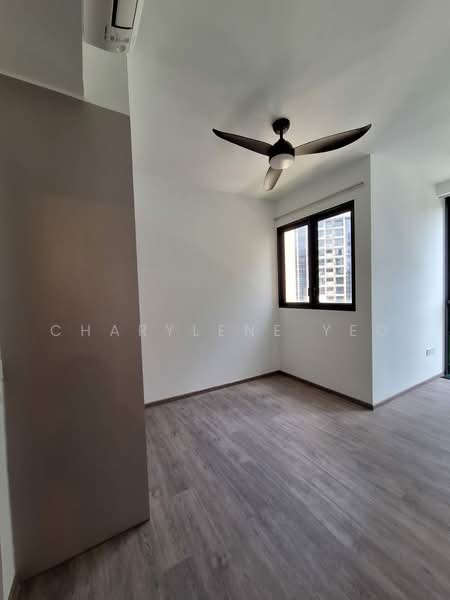 Sengkang Grand Residences, 74 Compassvale Bow, Hougang / Punggol / Sengkang, 2 Bedrooms, 764 sqft, Condominium For Sale, by Charylene Yeo, 500222600 - Interior - PropertyGuru.com.sg