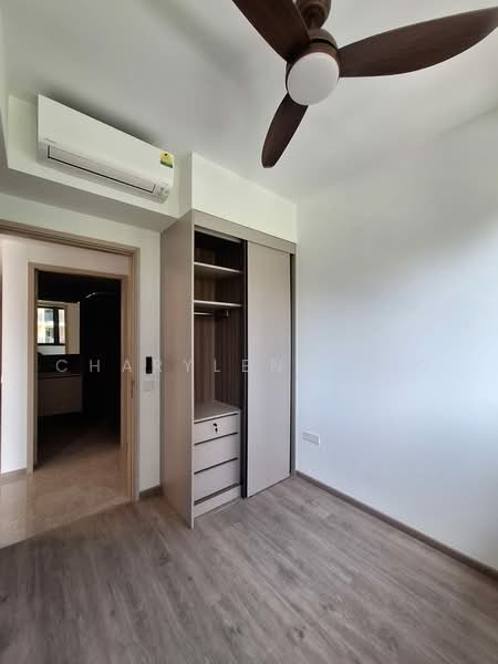 Sengkang Grand Residences, 74 Compassvale Bow, Hougang / Punggol / Sengkang, 2 Bedrooms, 764 sqft, Condominium For Sale, by Charylene Yeo, 500222600 - Bedroom - PropertyGuru.com.sg