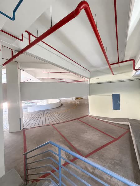 Excalibur Centre, 71 Ubi Crescent, 2,573 sqft, Light Industrial (B1) For Sale, by Christopher Yap, 500222602 - Car Park - CommercialGuru.com.sg