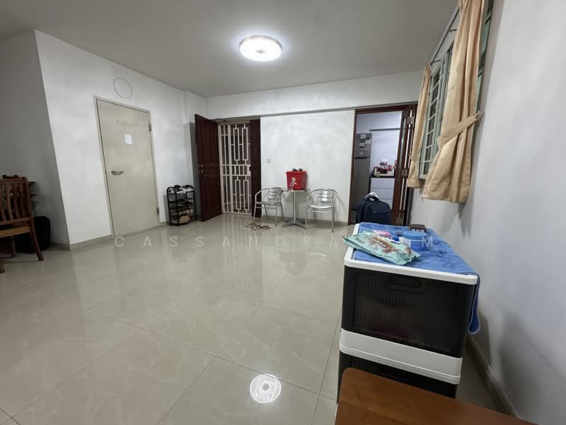 202A Punggol Field, 202A Punggol Field, 3 Bedrooms, 1,184 sqft, HDB Flat For Sale, by Cassandra Lim, 500222605 - Living Room - PropertyGuru.com.sg