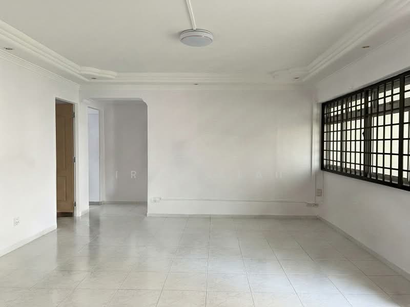 316 Tampines Street 33, 316 Tampines Street 33, 3 Bedrooms, 1,161 sqft, HDB Flat For Rent, by Irene Seah, 500222607 - Living Room - PropertyGuru.com.sg