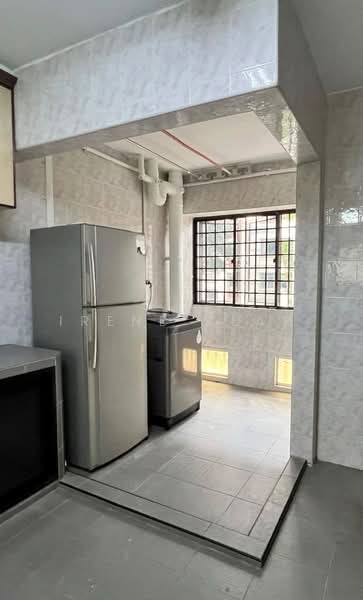 316 Tampines Street 33, 316 Tampines Street 33, 3 Bedrooms, 1,161 sqft, HDB Flat For Rent, by Irene Seah, 500222607 - Kitchen - PropertyGuru.com.sg