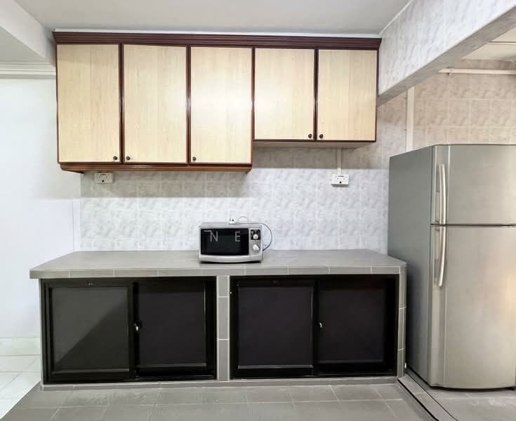 316 Tampines Street 33, 316 Tampines Street 33, 3 Bedrooms, 1,161 sqft, HDB Flat For Rent, by Irene Seah, 500222607 - Kitchen - PropertyGuru.com.sg