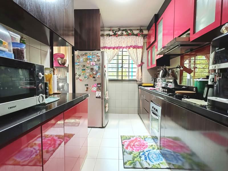 335C Yishun Riverwalk, 335C Yishun Street 31, 4 Bedrooms, 1,206 sqft, HDB Flat For Sale, by Rozi Faith Naser, 500222617 - Kitchen - PropertyGuru.com.sg