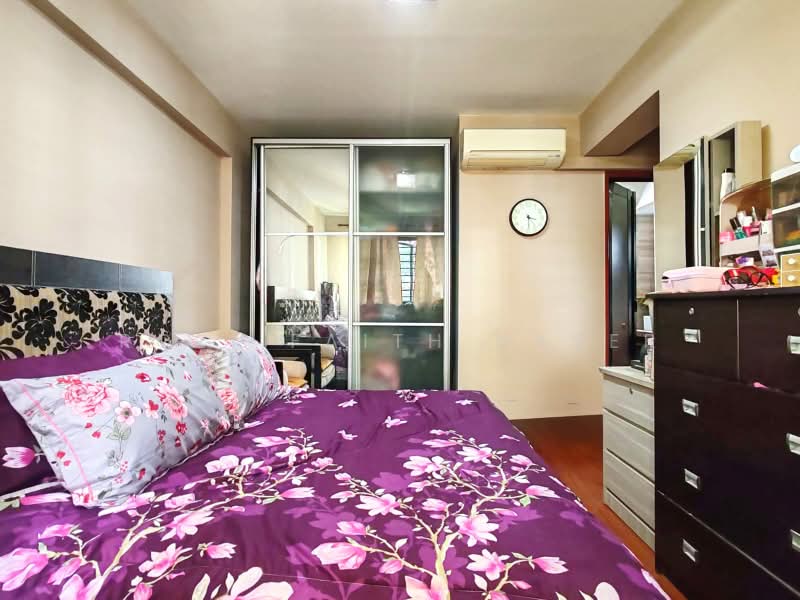 335C Yishun Riverwalk, 335C Yishun Street 31, 4 Bedrooms, 1,206 sqft, HDB Flat For Sale, by Rozi Faith Naser, 500222617 - Bedroom - PropertyGuru.com.sg