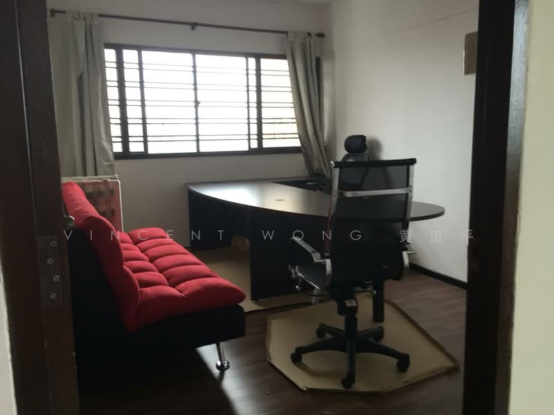 171 Bukit Batok West Avenue 8, 171 Bukit Batok West Avenue 8, 3 Bedrooms, 1,442 sqft, HDB Flat For Rent, by Vincent Wong 黄道平, 500222618 - Study - PropertyGuru.com.sg