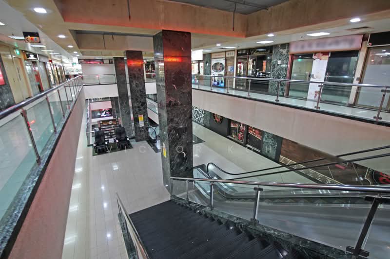 Orchard Towers, 400 Orchard Road, 398 sqft, Office For Sale, by Victor Koh, 500222627 - Interior - CommercialGuru.com.sg