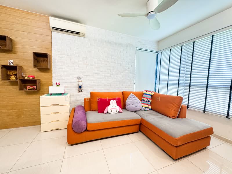 Belysa, 55 Pasir Ris Drive 1, 3 Bedrooms, 947 sqft, Executive Condominium For Sale, by Debbie Poh, 500222632 - Living Room - PropertyGuru.com.sg