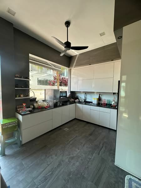 Rare Bungalow at Mountbatten - Goodman Vicinity, , 6 Bedrooms, 5,200 sqft, Bungalow House For Sale, by Irene Yap, 500222637 - Kitchen - PropertyGuru.com.sg