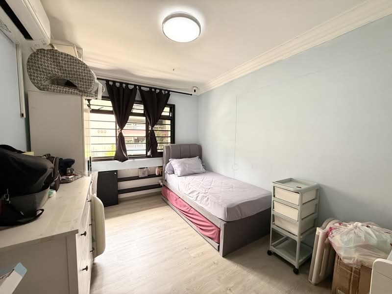 979C Buangkok Crescent, 979C Buangkok Crescent, 3 Bedrooms, 969 sqft, HDB Flat For Sale, by Zoxanne Chia, 500222641 - Bedroom - PropertyGuru.com.sg