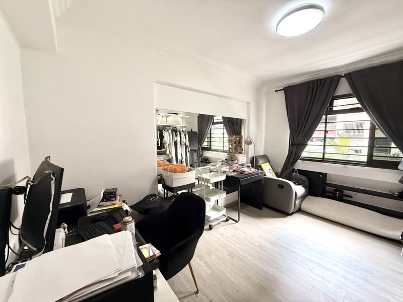 979C Buangkok Crescent, 979C Buangkok Crescent, 3 Bedrooms, 969 sqft, HDB Flat For Sale, by Zoxanne Chia, 500222641 - Study - PropertyGuru.com.sg