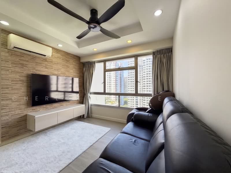 433B Sengkang West Way, 433B Sengkang West Way, 3 Bedrooms, 1,001 sqft, HDB Flat For Sale, by Cherlyn Loh Xue Ting, 500222653 - Living Room - PropertyGuru.com.sg