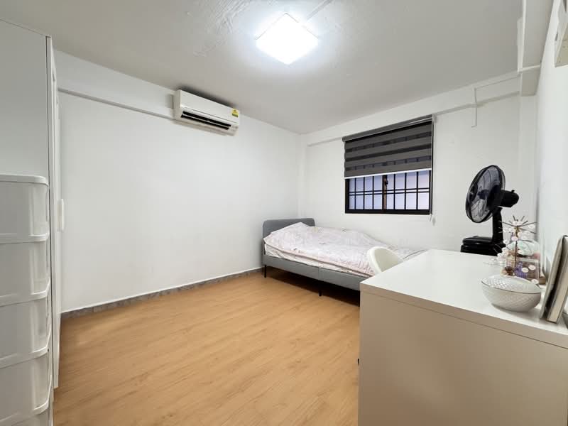 171 Stirling Road, 171 Stirling Road, Room Rental, 150 sqft, HDB Flat For Rent, by Clement Tan, 500222655 - Bedroom - PropertyGuru.com.sg