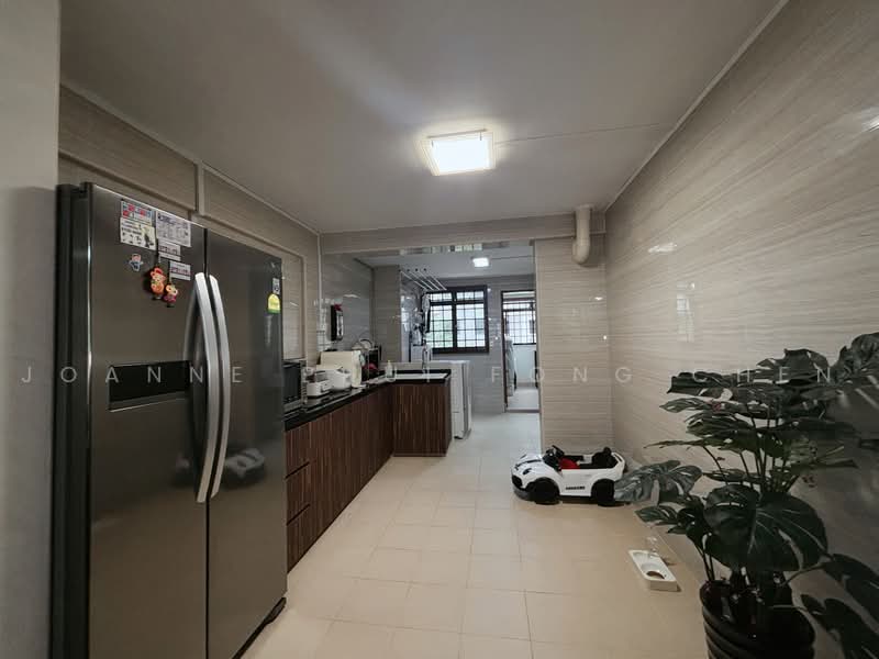 110 Lorong 1 Toa Payoh, 110 Lorong 1 Toa Payoh, Balestier / Toa Payoh, 2 Bedrooms, 699 sqft, HDB Flat For Sale, by Joanne Phui Fong Chen, 500222663 - Kitchen - PropertyGuru.com.sg