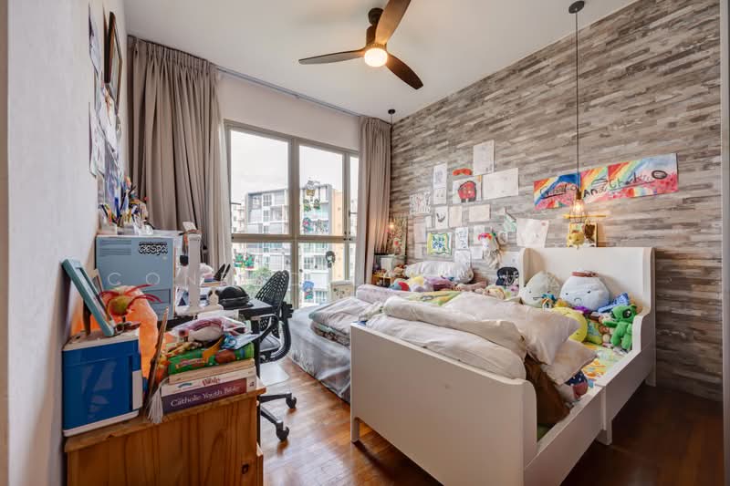 Sea Horizon, 21 Pasir Ris Rise, 3 Bedrooms, 1,152 sqft, Executive Condominium For Sale, by Conrad Lim  林松泽, 500222679 - Bedroom - PropertyGuru.com.sg
