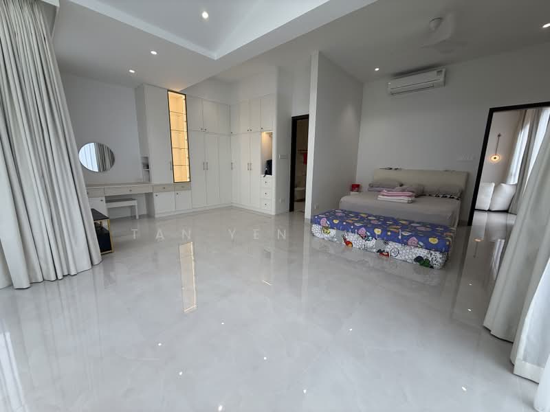 Faber Hills Estate, Faber Park, Buona Vista / West Coast / Clementi New Town, 6 Bedrooms, 4,750 sqft, Corner Terrace For Sale, by Tan Yen Kuei, 500222681 - Bedroom - PropertyGuru.com.sg
