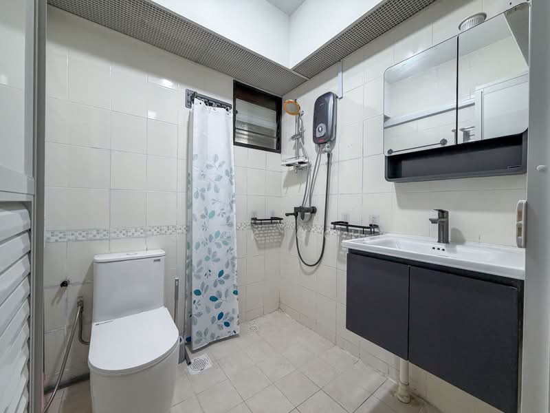 441B Fernvale Road, 441B Fernvale Road, Room Rental, 140 sqft, HDB Flat For Rent, by Jack Goh, 500222684 - Bathroom - PropertyGuru.com.sg