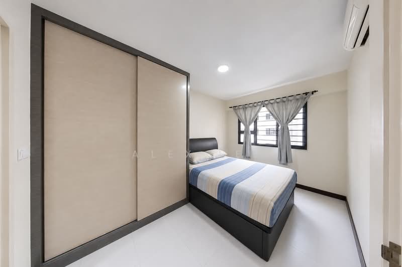 258B Punggol Field, 258B Punggol Field, 2 Bedrooms, 732 sqft, HDB Flat For Sale, by Alex Lee, 500222686 - Master Bedroom - PropertyGuru.com.sg