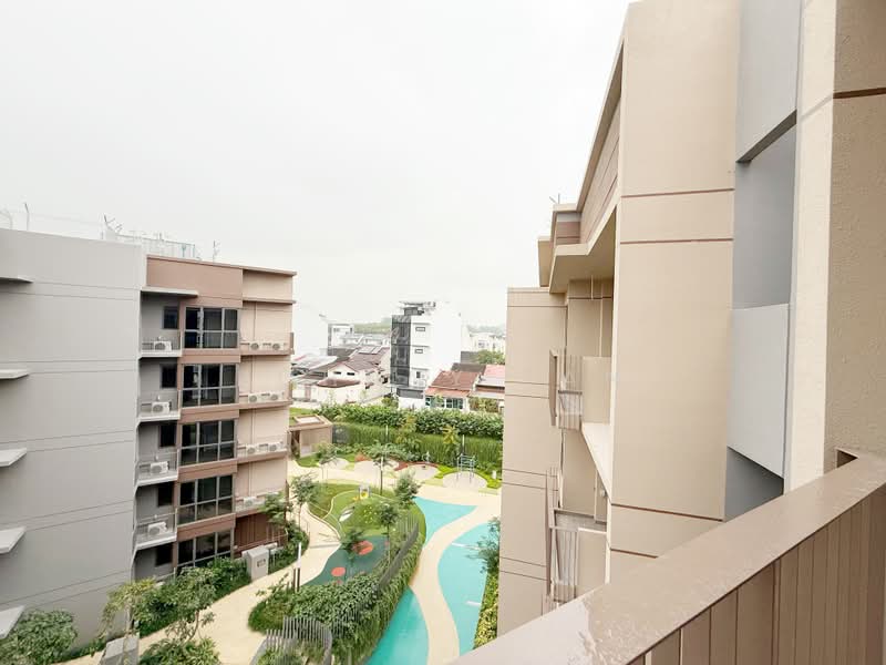 The Watergardens at Canberra, 37 Canberra Drive, 3 Bedrooms, 1,162 sqft, Condominium For Rent, by Johnny Tan, 500222696 - Exterior - PropertyGuru.com.sg