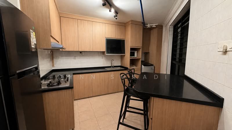291B Compassvale Street, 291B Compassvale Street, 3 Bedrooms, 1,184 sqft, HDB Flat For Sale, by Dynn Suradi, 500222700 - Kitchen - PropertyGuru.com.sg