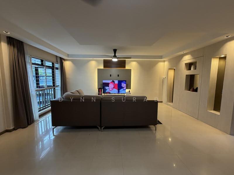 291B Compassvale Street, 291B Compassvale Street, Hougang / Punggol / Sengkang, 3 Bedrooms, 1,184 sqft, HDB Flat For Sale, by Dynn Suradi, 500222700 - Living Room - PropertyGuru.com.sg