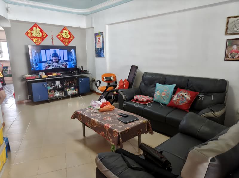 535 Jurong West Street 52, 535 Jurong West Street 52, 2 Bedrooms, 721 sqft, HDB Flat For Sale, by Felicia Quek (郭慧芬) Hwee Hoon, 500222702 - Living Room - PropertyGuru.com.sg
