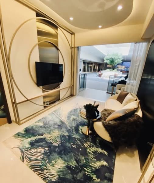 Grand Dunman, 18 Dunman Road, East Coast / Marine Parade, 2 Bedrooms, 775 sqft, Condominium For Sale, by Joyce Tan, 500222706 - Living Room - PropertyGuru.com.sg
