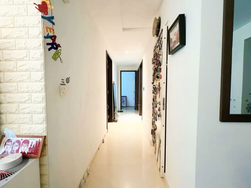 Watercolours, 25 Pasir Ris Link, 3 Bedrooms, 1,044 sqft, Executive Condominium For Sale, by Cody Teo, 500222707 - Corridor - PropertyGuru.com.sg