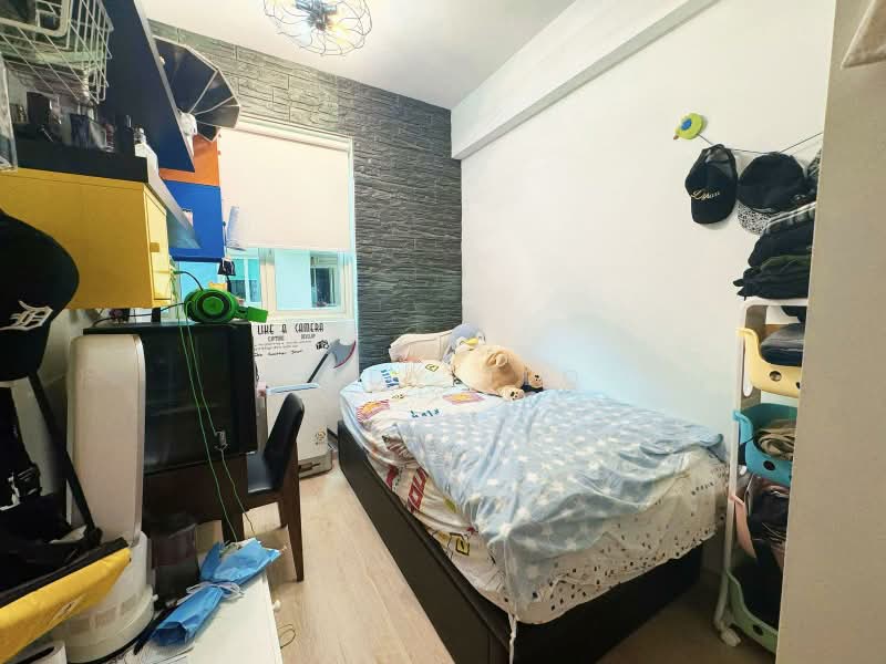 Watercolours, 25 Pasir Ris Link, 3 Bedrooms, 1,044 sqft, Executive Condominium For Sale, by Cody Teo, 500222707 - Bedroom - PropertyGuru.com.sg