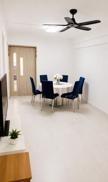 214 Tampines Street 23, 214 Tampines Street 23, 2 Bedrooms, 721 sqft, HDB Flat For Sale, by Zen Neo, 500222709 - Dining Room - PropertyGuru.com.sg