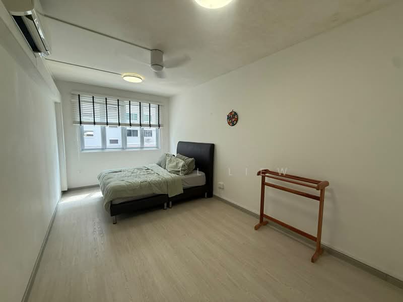 868 Tampines Street 83, 868 Tampines Street 83, 3 Bedrooms, 1,302 sqft, HDB Flat For Rent, by Shanel Liew, 500222712 - Bedroom - PropertyGuru.com.sg