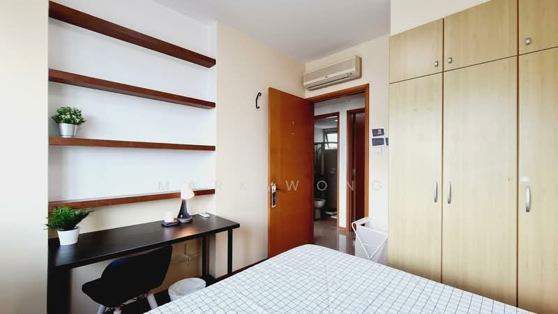 Queens, 10 Stirling Road, Room Rental, 100 sqft, Condominium For Rent, by Mark Wong, 500222714 - Bedroom - PropertyGuru.com.sg