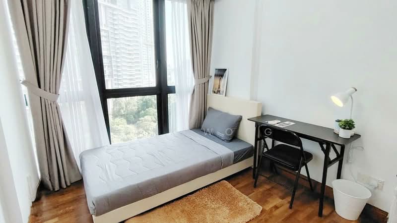 Queens, 10 Stirling Road, Room Rental, 100 sqft, Condominium For Rent, by Mark Wong, 500222714 - Bedroom - PropertyGuru.com.sg