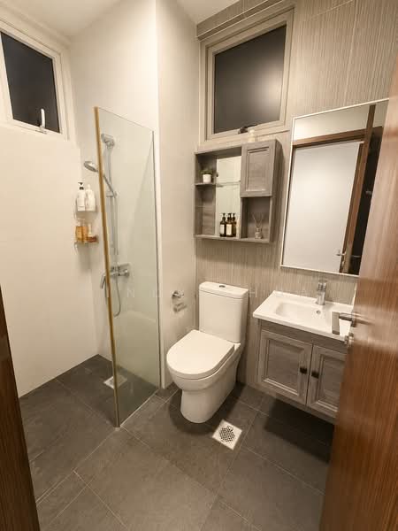 Suites @ East Coast, 171 Upper East Coast Road, 2 Bedrooms, 592 sqft, Condominium For Sale, by Cindy Chua, 500222720 - Master Bathroom - PropertyGuru.com.sg