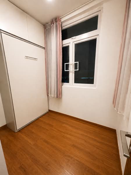 Suites @ East Coast, 171 Upper East Coast Road, 2 Bedrooms, 592 sqft, Condominium For Sale, by Cindy Chua, 500222720 - Common Bedroom with Pull down bed - PropertyGuru.com.sg