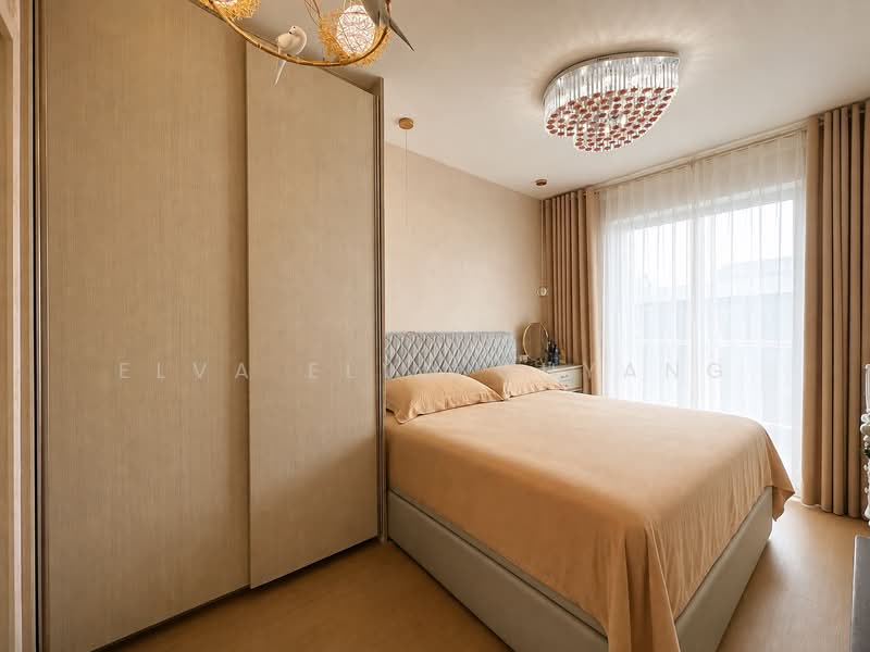 Cheap Cheap Cheap 3B2B at Treasure at Tampines, , 3 Bedrooms, 947 sqft, Condominium For Sale, by Elva Elva Ouyang, 500222726 - Bedroom - PropertyGuru.com.sg