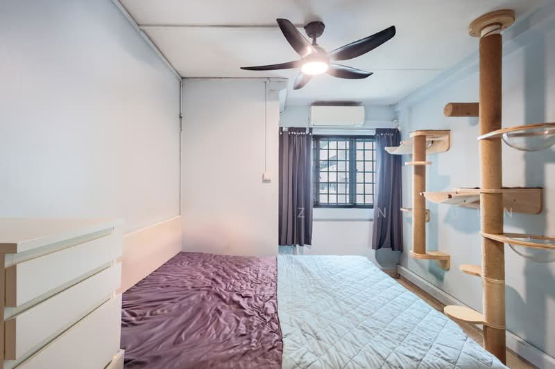 808 Tampines Avenue 4, 808 Tampines Avenue 4, 2 Bedrooms, 786 sqft, HDB Flat For Sale, by Jesper Kow Zhong Jun, 500222737 - Bedroom - PropertyGuru.com.sg
