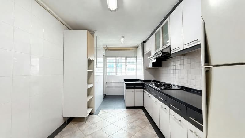 231 Yishun Street 21, 231 Yishun Street 21, 3 Bedrooms, 1,055 sqft, HDB Flat For Sale, by Jovan Tay, 500222739 - Kitchen - PropertyGuru.com.sg