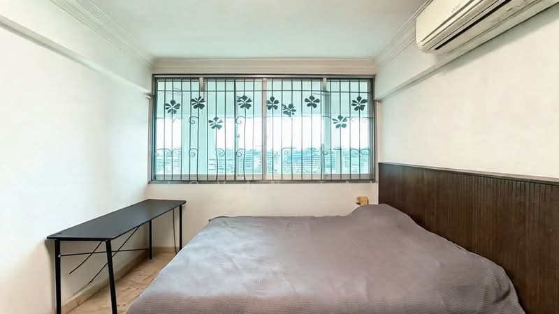 231 Yishun Street 21, 231 Yishun Street 21, 3 Bedrooms, 1,055 sqft, HDB Flat For Sale, by Jovan Tay, 500222739 - Bedroom - PropertyGuru.com.sg